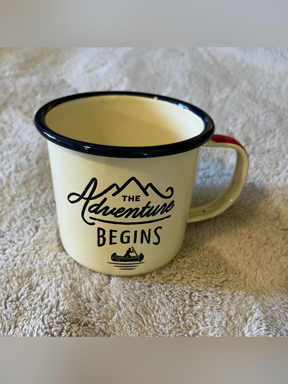 NWOT Gentlemen's Hardware Cream Enamel Mug The Adventure Begins 12oz
